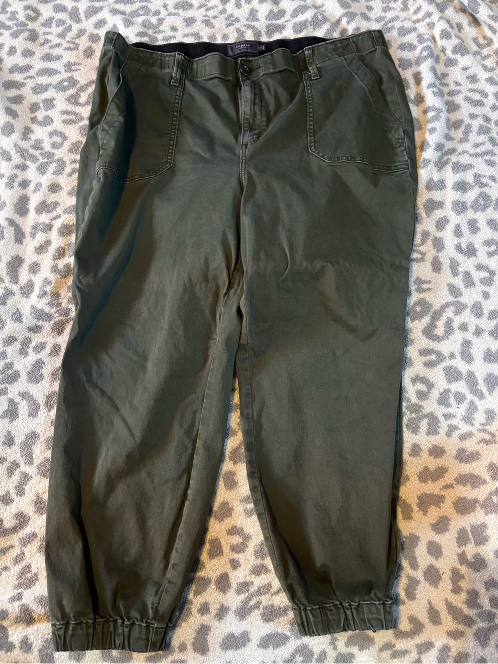 Casual Olive Green Women's Jogger Pants